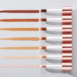 Revolution Make Up #F9 CONCEAL & DEFINE Base de Maquillaje Cobertura Total, Acabado Semi-Mate, Vegana, Sin Aceites, 23ml