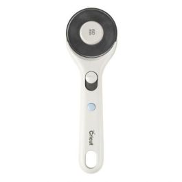 Cricut 2004670 Cortador Giratorio - Acero Inoxidable, Mando Blanco, Disco 6 cm Precio: 20.50000029. SKU: B1AE7ADFVN
