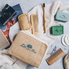 Dr. Tree Champú y Gel Sólidos Piel Sensible Estuche 4 pz