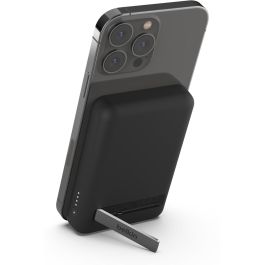 Belkin Cargador Inalámbrico Power Bank 5000 mAh con USB-C, Carga Inalámbrica 7.5W, Compatible con iPhone, Negro