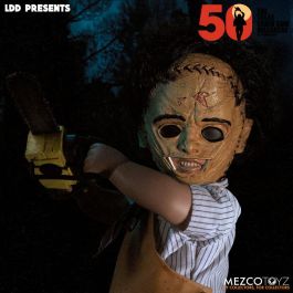 MEZCO TOYZ Leatherface Deluxe Edition 1974 La matanza de Texas 26cm Articulado con Motosierra y Accesorios