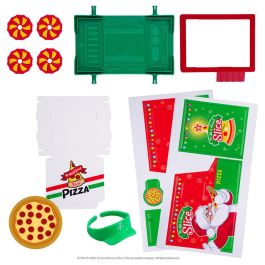 CEFA TOYS Accesorios The Elf On the Shelf Repartidor de Pizzas con Food Truck, Pizza, Caja y Visera - Edad +3 Años