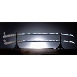 Tamashii Nations Proplica Kimetsu No Yaiba Espada Nichirin Doble de Inosuke Hashibira 1/1 con Sonidos y Voces Precio: 143.49999961. SKU: B14AELSNDB