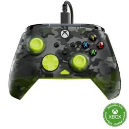 Gamepad - Xbox Series X|S, Xbox One y PC - Rematch Core - RGB - Con cable - Camuflaje negro/amarillo - TURTLE BEACH Precio: 66.81136. SKU: B1G6BD8JQT
