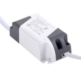 Driver No Dimable Foco Downlight LED 6W Fuente de Alimentación Constante Precio: 1.49999949. SKU: B14CQ9ZQ5J