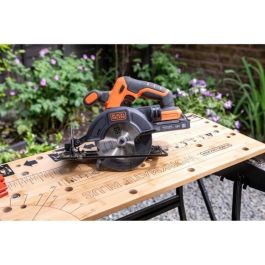 Black + Decker BDCCS18N-XJ Sierra circular inalámbrica 18V 140 mm - Alto rendimiento con suela de metal y tecnología de litio