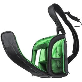 RIVACASE 7470 Riva Kameraumhängetasche con 8 Compartimentos, Color Verde Mantis/Negro