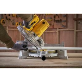 STANLEY FATMAX SM1650-QS Sierra de Brazo Radial 254mm | Potencia 1650W | Diámetro Interior 30mm | Velocidad 0-4800 rpm STANLEY FATMAX SM1650-QS Sierra de Brazo Radial 254mm | Potencia 1650W | Diámetro Interior 30mm | Velocidad 0-4800 rpm