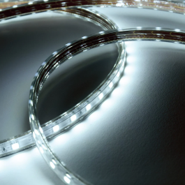 Tira LED Genérica HO-220-60-50M-WW 60 LEDs/M 500W 42.000Lm 2700K SMD5050 220VAC IP65 x50M para Interior y Exterior