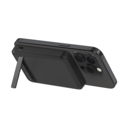 Belkin BPD006BTBK Power Bank 5K con Kickstand, Carga Inalámbrica Qi2 y Compatible MagSafe, 15W, USB-C, Negro