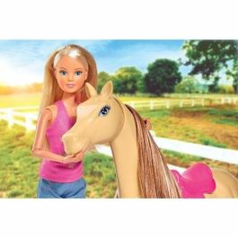 SIMBA Steffi Love Caballo de Juguete Grande 29 cm para Muñecas Steffi con Función de Alimentación Interactiva de Zanahoria Mágica