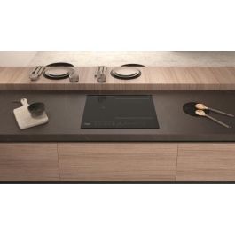 HOTPOINT HB2760BNE - Placa de inducción - 3 zonas - 7200W total - L 59 cm X D 51 cm - Negro HOTPOINT HB2760BNE - Placa de inducción - 3 zonas - 7200W total - L 59 cm X D 51 cm - Negro