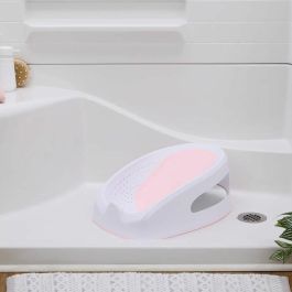 INGENUITY ING19577013 Asiento de Baño Antideslizante para Niñas 0-6 Meses o 9kg, Rosa, Asiento Perforado