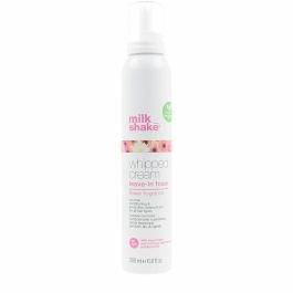 Milk Shake WHIPPED CREAM leave-in foam flower fragrance 200 ml - Protector y acondicionador vegano con aroma floral Precio: 11.49999972. SKU: B146N95KDH