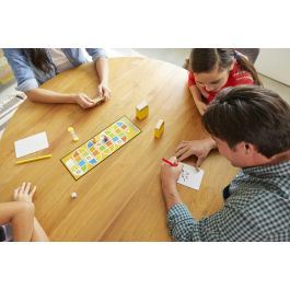 Mattel Games Dkd51 Pictionary Cast Juego de Mesa Familiar de Dibujo y Adivinar Palabras con Pizarra Borrable para +8 Años en Español Mattel Games Dkd51 Pictionary Cast Juego de Mesa Familiar de Dibujo y Adivinar Palabras con Pizarra Borrable para +8 Años en Español