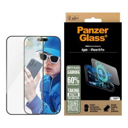 PanzerGlass Gaming Screen Protector iPhone 16 Pro | Vidrio Templado Ultra-Wide Fit, Anti-Rayones, Aplicación en Seco, 1 Unidad, Transparente