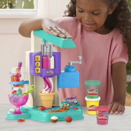 Hasbro Play-Doh Heladería Multicolor G0028 Crea Helados Divertidos con Accesorios y Moldes
