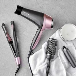 Remington D5706 Secador de Pelo Iónico 2200W Curl Confidence - Set de Peluquería con Cepillo y Accesorios, para Cabello Brillante sin Encrespamiento Remington D5706 Secador de Pelo Iónico 2200W Curl Confidence - Set de Peluquería con Cepillo y Accesorios, para Cabello Brillante sin Encrespamiento