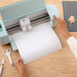 Cricut Smart Label Rollo de vinilo de termotransferencia Cricut Smart Label Rollo de vinilo de termotransferencia