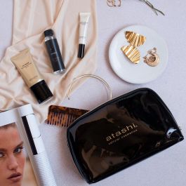 Atashi DD Cream Nude Skin Perfection Efecto Glow 4 pz Estuche