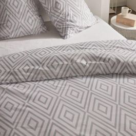 Juego de cama - TODAY Crazy - Estampado de cuadros - 2 personas - 220 x 240 cm - Blanco Juego de cama - TODAY Crazy - Estampado de cuadros - 2 personas - 220 x 240 cm - Blanco