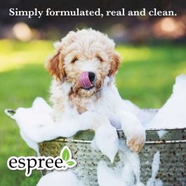 VetIQ Suplemento Piel y Pelo para Perros y Gatos con Omega 3, Omega 6 y Vitamina E. Reduce Muda y Alivia Piel Seca 250 mL VetIQ Suplemento Piel y Pelo para Perros y Gatos con Omega 3, Omega 6 y Vitamina E. Reduce Muda y Alivia Piel Seca 250 mL