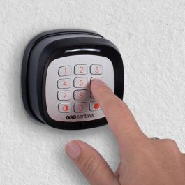 Teclado codificado inalámbrico - SCS SENTINEL - CodeGate - Para cancela o puerta de garaje - Alcance 50m - Pilas no incluidas Teclado codificado inalámbrico - SCS SENTINEL - CodeGate - Para cancela o puerta de garaje - Alcance 50m - Pilas no incluidas