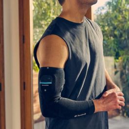 THERABODY TB02764-01 Manga de Recuperación RecoveryPulse Arm XL - Compresión, Vibración y Tejido FlowKnit - Negro Precio: 164.99000012. SKU: B13ZJBC2KV