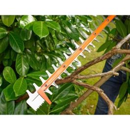 Black+Decker BEHTS301 Cortasetos Eléctrico 50cm de Cuchilla 500W con Hoja de Sierra Black+Decker BEHTS301 Cortasetos Eléctrico 50cm de Cuchilla 500W con Hoja de Sierra