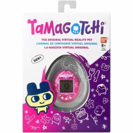 BANDAI - Tamagotchi - Tamagotchi original - Mucho amor - animal electrónico virtual con pantalla a color, 3 botones y juegos - 42975