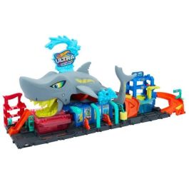 Pista hot wheels city túnel de lavado con tiburón. incluye 1 coche que cambia de color con agua. Precio: 54.49999962. SKU: B13BMG2R8G