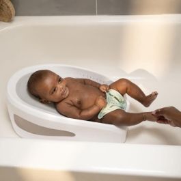 Ingenuity ING19577 Tumbona de Baño para Bebé, Confort, Seguridad, Base Suave Antideslizante, 0-6 Meses