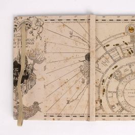 Cerdá Set de Papelería Luces Harry Potter, 25.5 x 22.0 x 25.0 cm, para Niños y Fans de 3+ Años