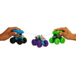 Hot Wheels Monster Trucks Color Reveal HJF39 Mattel Camión a Escala 1:64 con Revelación de Color y Cambio de Color con Agua