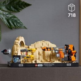 LEGO Star Wars 75380 Mos Espa Podracer Race Diorama, Nave Espacial