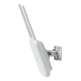 Ubiquiti WiFi 7 (802.11a/b/g/n/ac/ax/be), 6 GHz, IP67, 465m2 (5000 ft2), 2.5 GbE RJ45, PoE+, UV-stabilized polycarbonate, aluminum alloy, max 21W Ubiquiti WiFi 7 (802.11a/b/g/n/ac/ax/be), 6 GHz, IP67, 465m2 (5000 ft2), 2.5 GbE RJ45, PoE+, UV-stabilized polycarbonate, aluminum alloy, max 21W