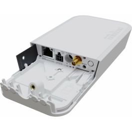 MikroTik RBwAPR-2nD&R11e-LR2 Kit wAP LR2 - RouterOS, 2.4GHz, 300 Mbit/s, PoE, IP54, 650MHz, 64MB RAM Precio: 174.49999996. SKU: B1AXHZ5FTC