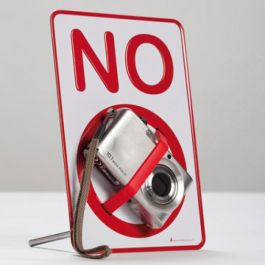 Placa Prohibido con Goma Gadget and Gifts