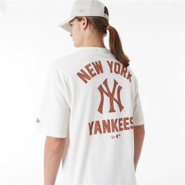 Camiseta de Manga Corta Hombre New Era WORDMARK OS TEE NEYYAN 60435536 Blanco (M) Camiseta de Manga Corta Hombre New Era WORDMARK OS TEE NEYYAN 60435536 Blanco (M)