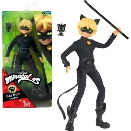 Bandai Muñeca de Moda Miraculous Ladybug Cat Noir 26 cm - Figura de Personaje Detallada de la Popular Serie TV para Coleccionar Precio: 33.4999995. SKU: B19EF73DJK