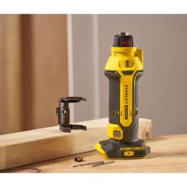 Stanley FatMax SFMCE200B-XJ Fresadora de placas de yeso 18V 26000 rpm incluye LED y brocas Stanley FatMax SFMCE200B-XJ Fresadora de placas de yeso 18V 26000 rpm incluye LED y brocas