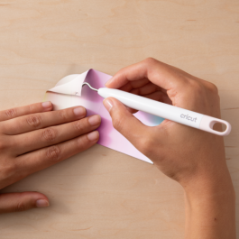 Cricut Joy Xtra Smart Iron-On Lámina de vinilo de transferencia térmica liso, Azul, Rosa, Translúcido, 3 hojas, 2010397