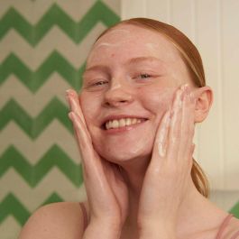 The Body Shop Limpiador Facial Tea Tree 60 ml