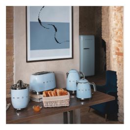 Smeg KLF04PBEU Hervidor de Agua Retro Estilo Años 50, 1.7 L, 2400 W, 7 Temperaturas, Azul Pastel, Acero Inoxidable, Apagado Automático