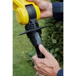 Stanley Fatmax AAAGJ45494 Cortasetos de Pértiga 18V, Incluye Cargador y Batería de 4AH