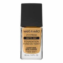Wet N Wild Base de Maquillaje Classic Beige Precio: 8.49999953. SKU: SLC-59426