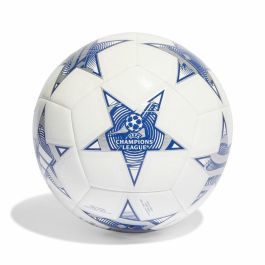 Balón de Fútbol Adidas Uefa Champions Clb Azul Talla 5 Precio: 19.49999942. SKU: B1D4FYECWP