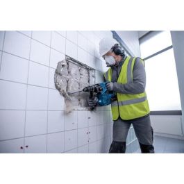Bosch Professional BOS4059952611709 Taladro percutor GBH 18V-28CF con aspirador GDE 18V-16, 2 baterías ProCore 8.0Ah, Cargador, en Lboxx Bosch Professional BOS4059952611709 Taladro percutor GBH 18V-28CF con aspirador GDE 18V-16, 2 baterías ProCore 8.0Ah, Cargador, en Lboxx