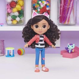 Spin Master 606043 Muñeca Gabby, La Casa de Muñecas de Gabby, 20 cm, ideal para recrear escenas de la serie de TV, edad +3 años