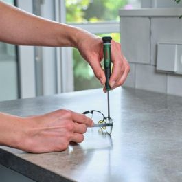 Bosch BOS4053423255119 Juego de destornilladores de 13 piezas, puntas precisas y magnéticas PH/TX/HEX/SL para bricolaje, modelado y manualidades